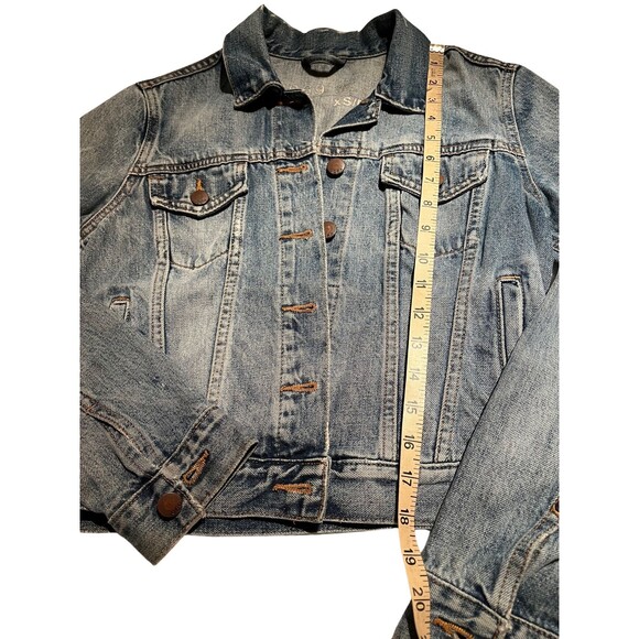 Women's GAP‎ 1969 Distressed Faded Classic Blue Jean Denim Jacket Coat XS Petite - Picture 8 of 10